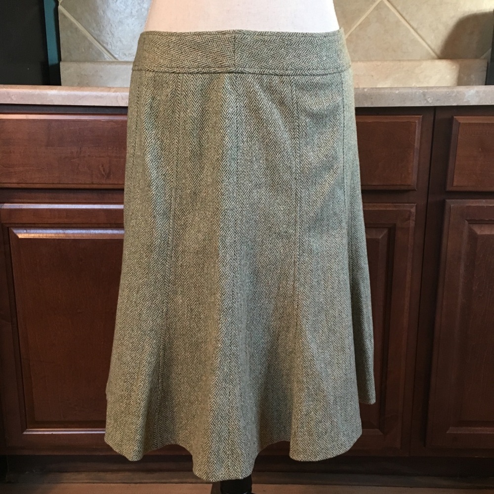 Ann Taylor skirt Size 6